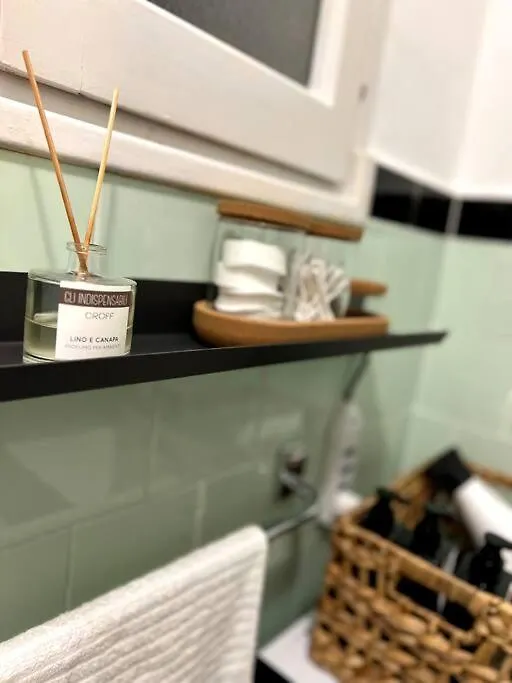 Thekeystudio, The Urban Edge Sanremo Apartment