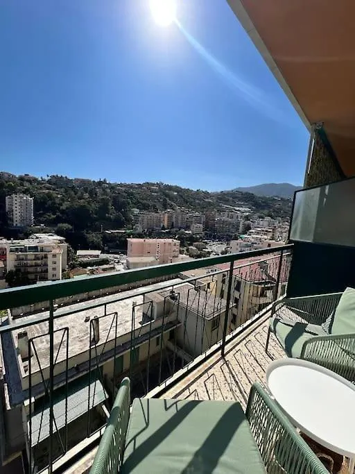 Thekeystudio, The Urban Edge Sanremo Apartment